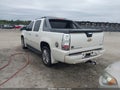 2010 Chevrolet Avalanche — photo 3 of 16 | VIN 3GNNCGE0XAG262272