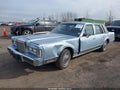 Photo 2 of 12 — 1985 Lincoln Town Car