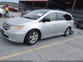 Photo 2 of 17 — 2012 Honda Odyssey