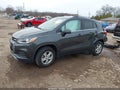 Photo 2 of 17 — 2017 Chevrolet Trax