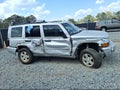 Photo 13 of 16 — 2006 Jeep Commander