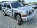 Photo 1 of 16 — 2006 Jeep Commander