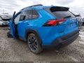 Photo 3 of 15 — 2020 Toyota RAV4