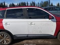 Photo 13 of 16 — 2019 Mitsubishi Outlander