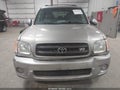Photo 13 of 18 — 2002 Toyota Sequoia