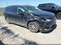Photo 1 of 16 — 2020 Chrysler Pacifica