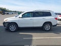Photo 15 of 17 — 2012 Toyota Highlander