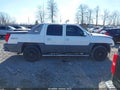 Photo 14 of 17 — 2002 Chevrolet Avalanche
