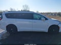 Photo 13 of 16 — 2022 Chrysler Pacifica