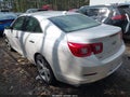 2015 Chevrolet Malibu — photo 3 of 16 | VIN 1G11G5SX8FF281650
