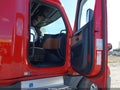 Photo 6 of 15 — 2020 Freightliner New Cascadia 126