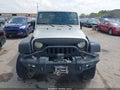 2007 Jeep Wrangler Unlimited — photo 12 of 17 | VIN 1J4GA39157L157583