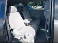 Photo 8 of 12 — 2005 Nissan Quest