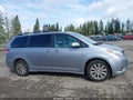 Photo 13 of 16 — 2011 Toyota Sienna