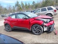 Photo 14 of 17 — 2022 Toyota C-HR