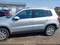 2009 Volkswagen Tiguan — photo 15 of 19 | VIN WVGAV75N29W530575