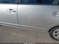 Photo 6 of 11 — 2005 Toyota Prius