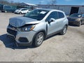 Photo 2 of 16 — 2020 Chevrolet Trax