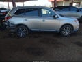 Photo 14 of 17 — 2020 Mitsubishi Outlander