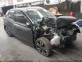Photo 1 of 15 — 2018 Nissan Kicks
