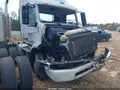 Photo 11 of 15 — 2019 Volvo VNR