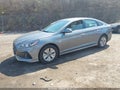 Photo 2 of 17 — 2018 Hyundai Sonata Hybrid