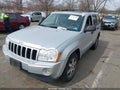 2005 Jeep Grand Cherokee — photo 2 of 11 | VIN 1J8HR48N35C676702