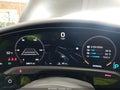 Photo 7 of 20 — 2022 Porsche Taycan