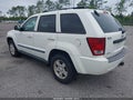 2007 Jeep Grand Cherokee — photo 3 of 11 | VIN 1J8HS48PX7C572927