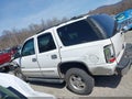 Photo 15 of 17 — 2001 Chevrolet Tahoe