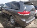 Photo 3 of 17 — 2011 Toyota Sienna