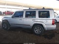 Photo 14 of 16 — 2008 Jeep Commander