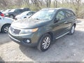 Photo 2 of 11 — 2013 Kia Sorento
