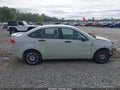 Photo 14 of 17 — 2010 Ford Focus