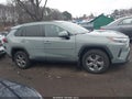 Photo 13 of 16 — 2022 Toyota RAV4 Hybrid