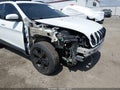 2016 Jeep Cherokee — photo 18 of 21 | VIN 1C4PJMCS3GW191078