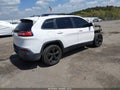 2016 Jeep Cherokee — photo 4 of 21 | VIN 1C4PJMCS3GW191078