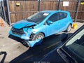 Photo 2 of 17 — 2016 Toyota Prius C
