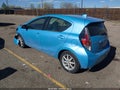 Photo 3 of 17 — 2016 Toyota Prius C