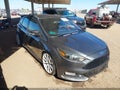 2017 Ford Focus — photo 1 of 14 | VIN 1FADP3L95HL263805