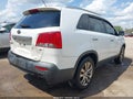 Photo 4 of 11 — 2011 Kia Sorento