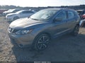 2018 Nissan Rogue Sport — photo 2 of 16 | VIN JN1BJ1CR5JW209032
