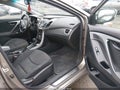 Photo 5 of 11 — 2016 Hyundai Elantra