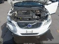 Photo 10 of 11 — 2010 Volvo XC60