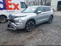 Photo 2 of 16 — 2022 Mitsubishi Outlander
