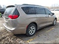 Photo 4 of 18 — 2017 Chrysler Pacifica