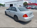 Photo 3 of 10 — 2001 Toyota Avalon