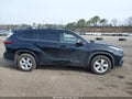 Photo 13 of 16 — 2020 Toyota Highlander