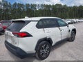 Photo 3 of 14 — 2022 Toyota RAV4