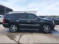 2011 Cadillac Escalade — photo 13 of 16 | VIN 1GYS3AEF1BR207976